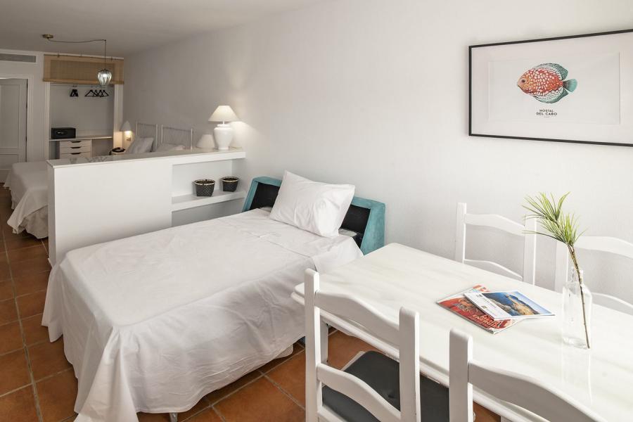 Hostal y apartamentos del Cabo