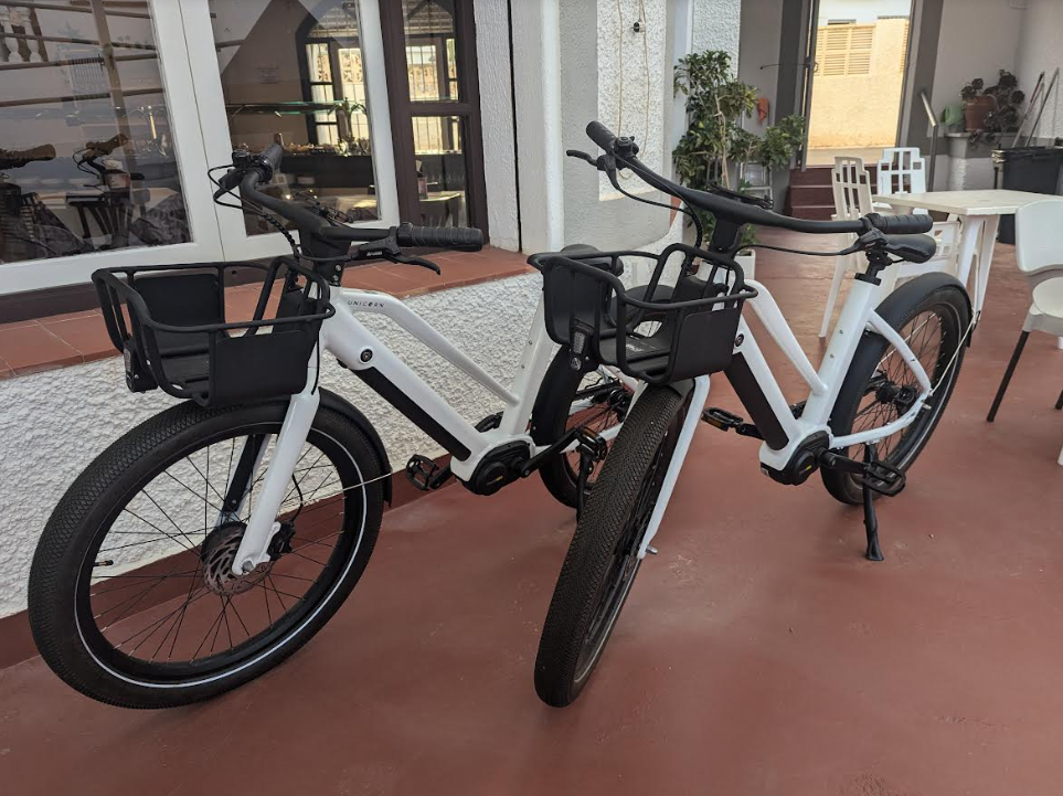 Alquiler de Bicicletas Eléctricas – Hotel Agades San José