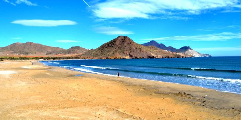 playa de genoveses